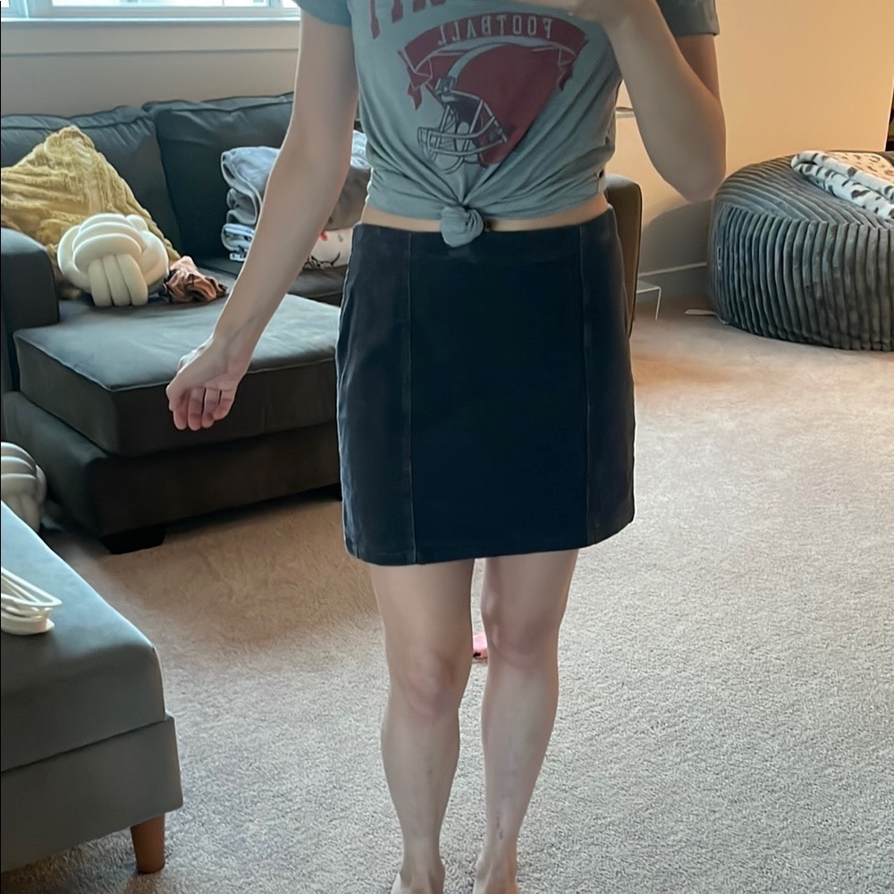 Forever 21 Black Pencil Skirt